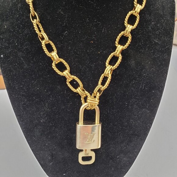 Authentic Louis Vuitton Lock & Key w/ Unbranded Gold Plated Gold Chain Necklace - Picture 3 of 12